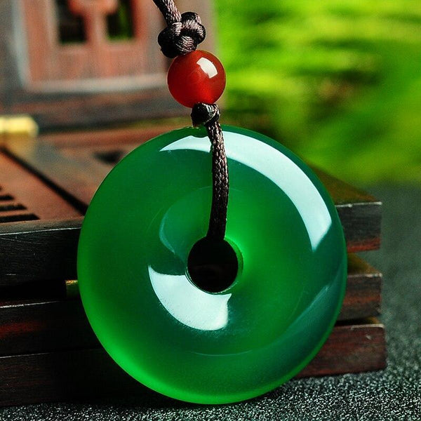 Zen&Spirit Green Jade Disk Necklace - Attract Positivity & Harmony