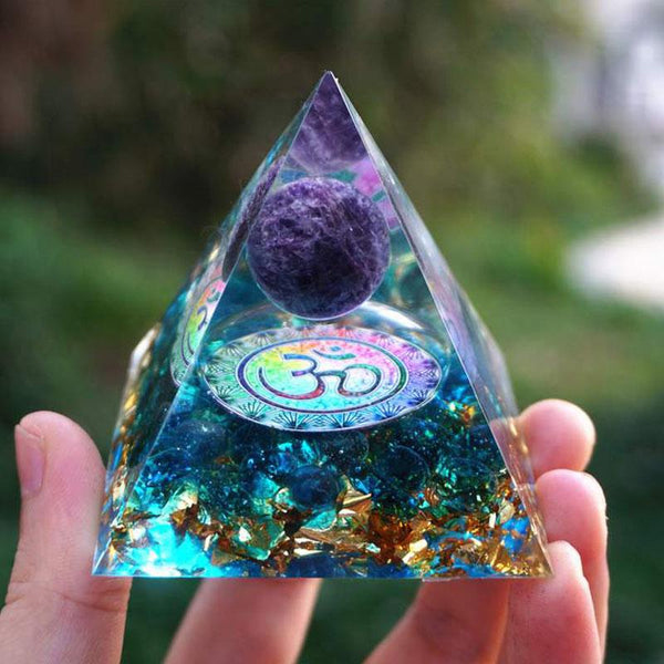 Zen&Spirit Amethyst Orgonite Pyramid - Orgone Energy Generator